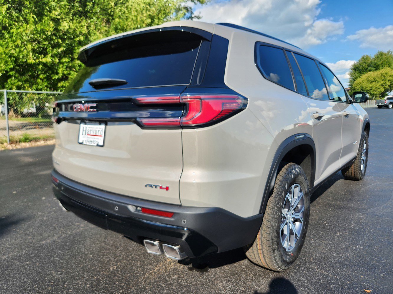 2026 Gmc Acadia AT4 photo 29