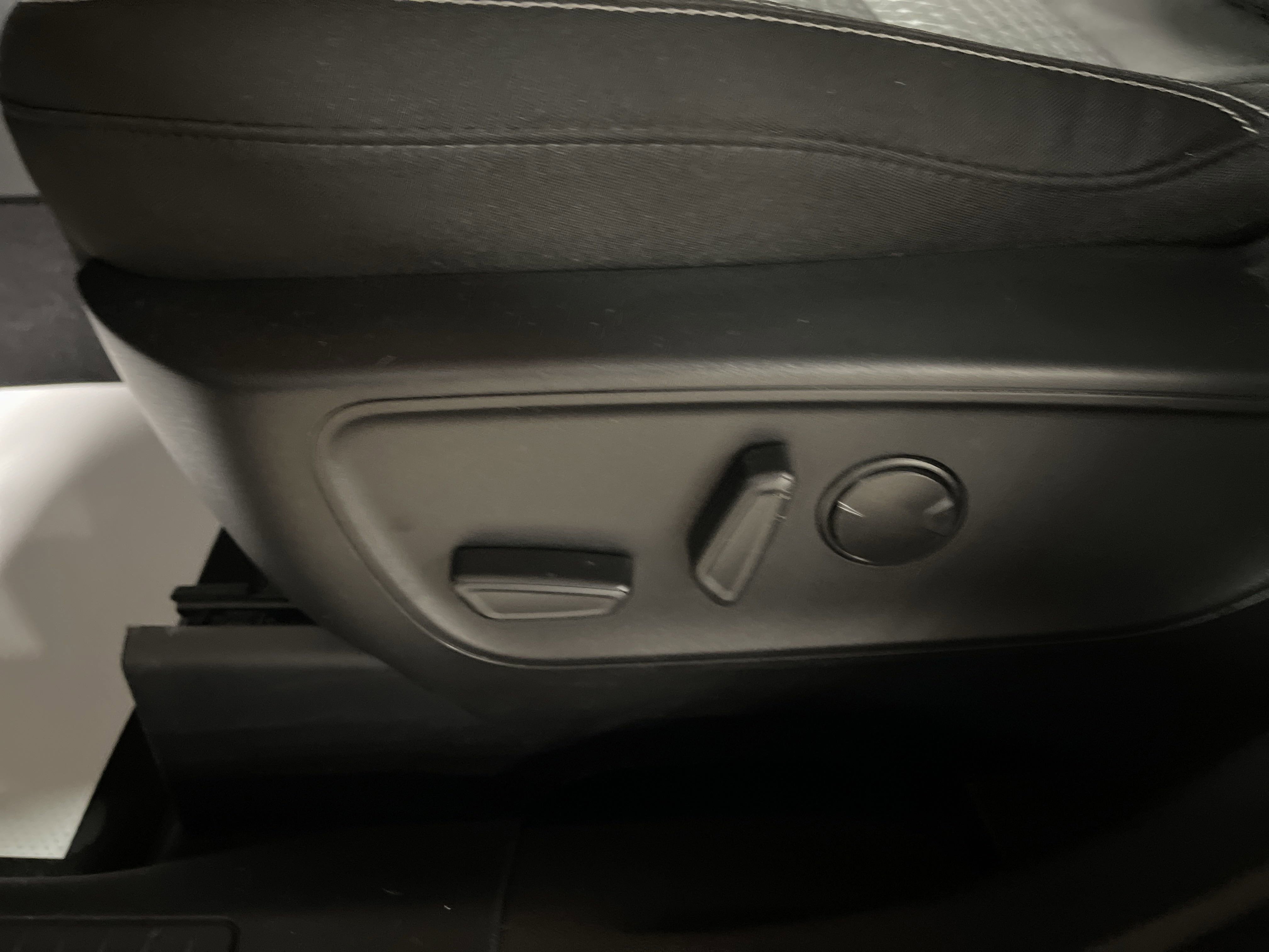 2023 Ford Escape Active photo 4