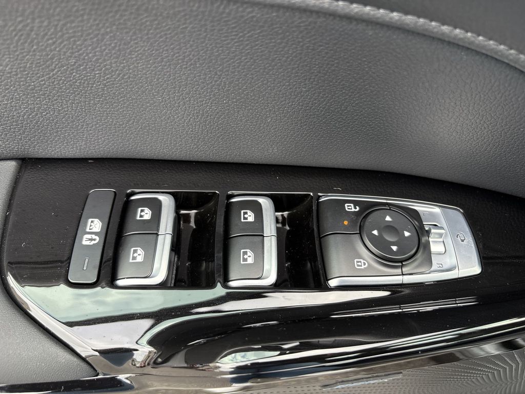 2025 Kia K5 EX photo 14