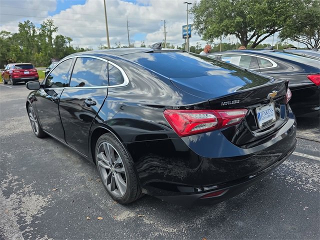 2021 Chevrolet Malibu 1LT photo 3