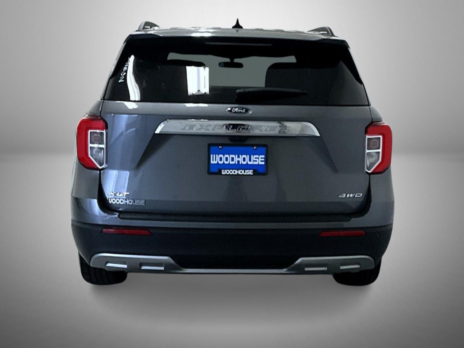 2023 Ford Explorer XLT photo 3