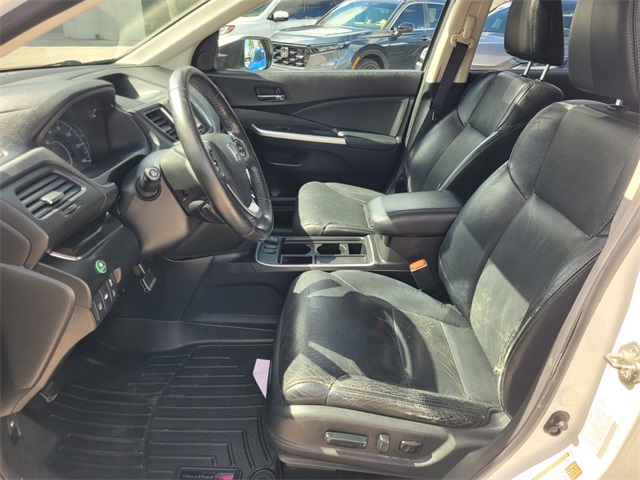 2016 Honda CR-V Touring photo 2