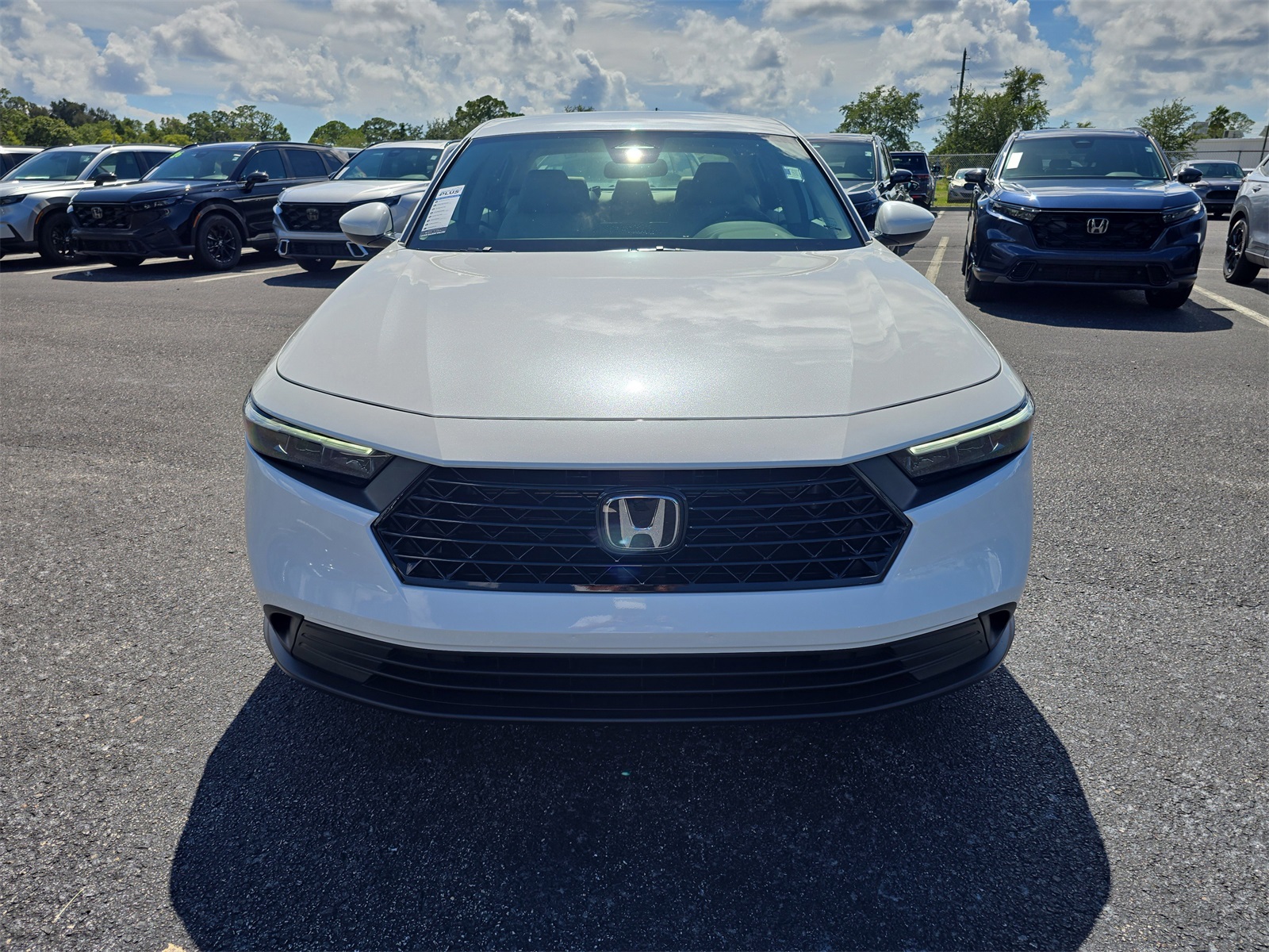 2025 Honda Accord LX photo 7