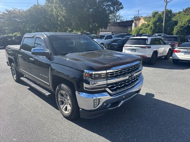 2018 Chevrolet Silverado 1500 LTZ photo 3