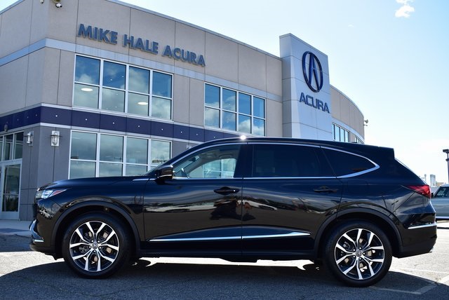 2023 Acura MDX Technology SH-AWD photo 2