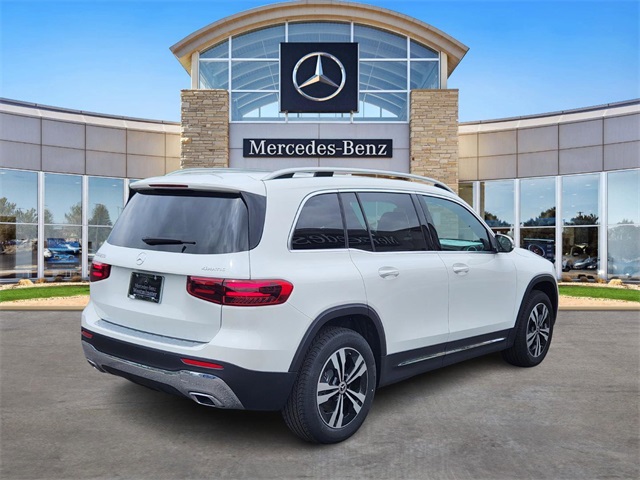 2025 Mercedes Benz GLB 250 4MATIC photo 4