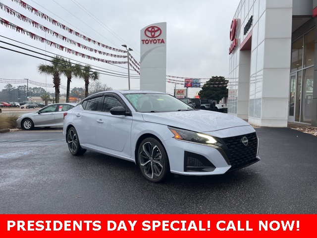 2024 Nissan Altima SR