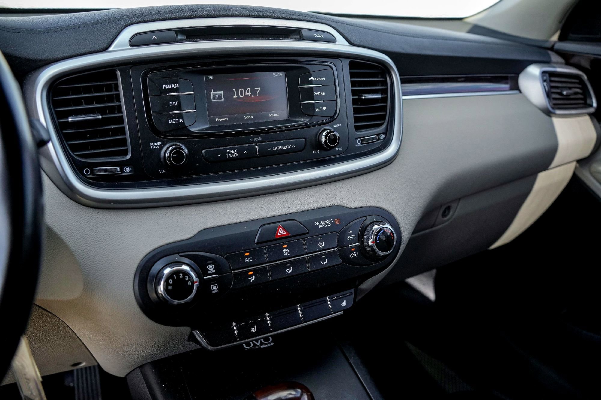 2016 Kia Sorento LX photo 16