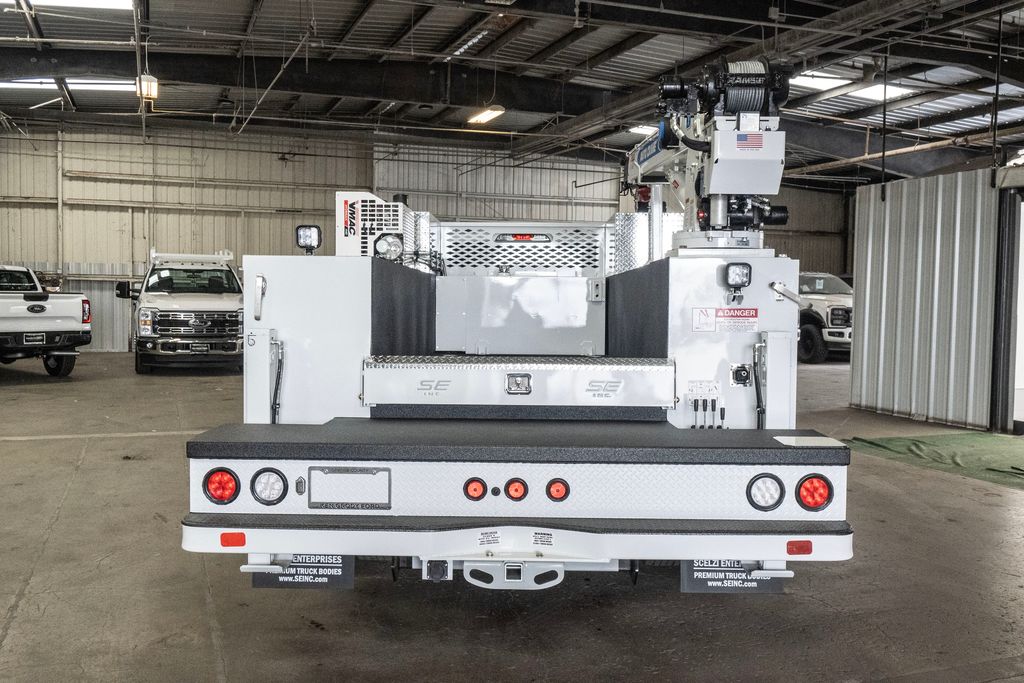 2024 Ford F-550 XL photo 5