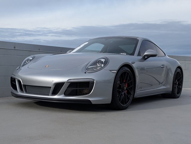 2018 Porsche 911 GTS