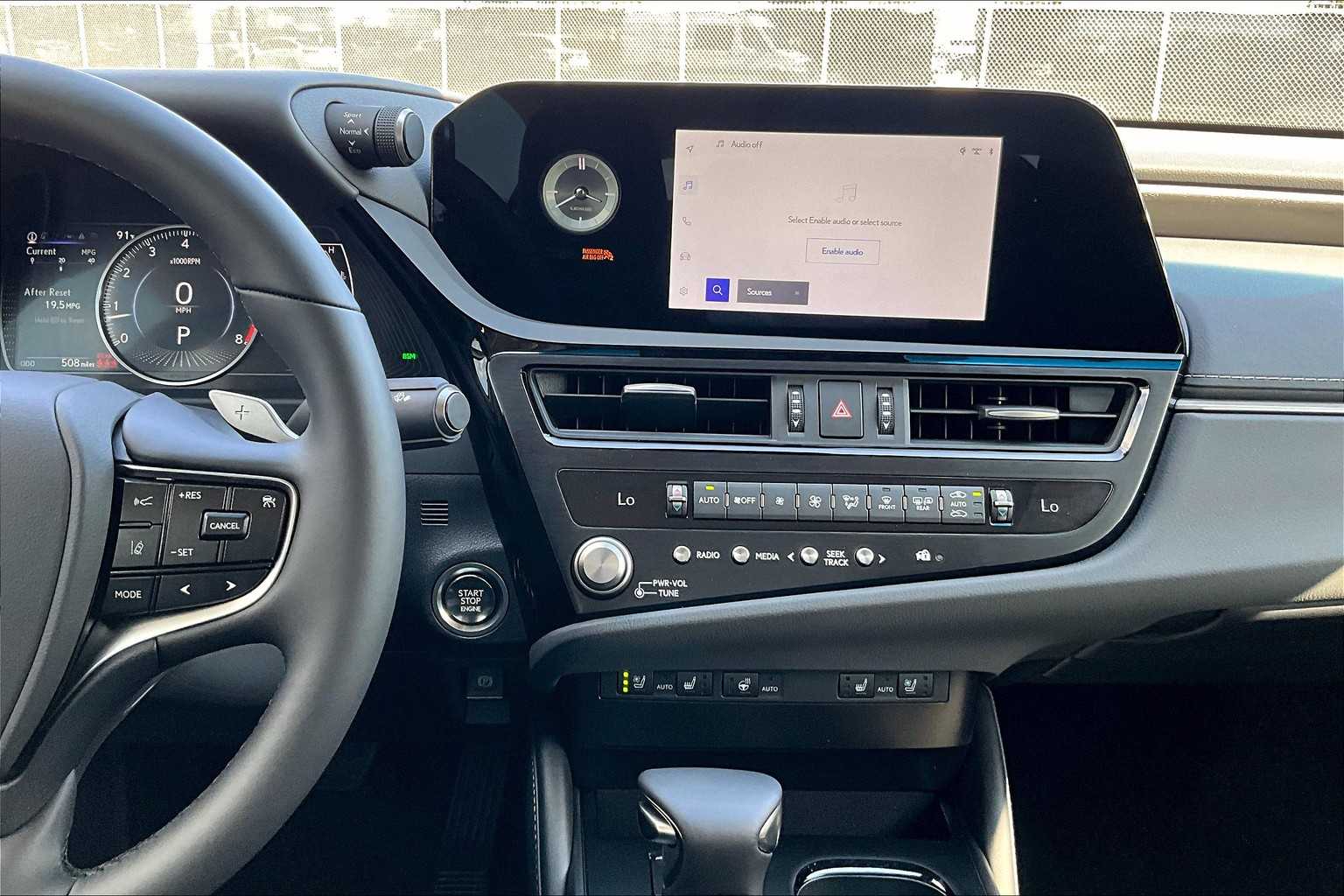 2025 Lexus ES 350 photo 6