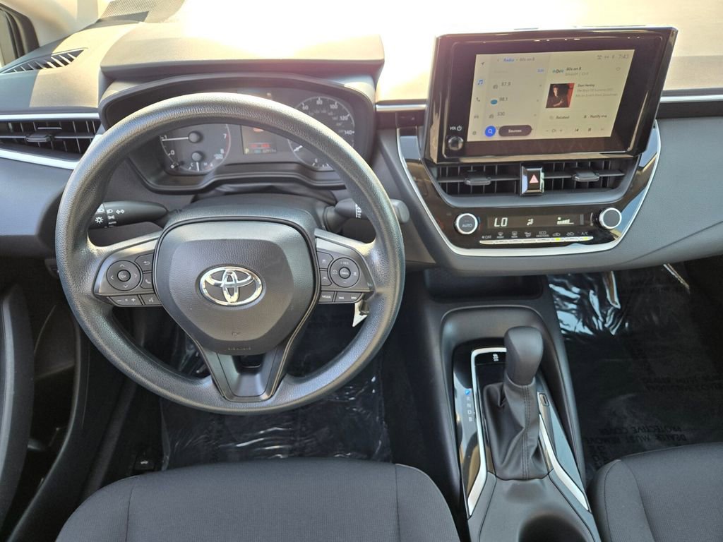 2024 Toyota Corolla LE photo 12