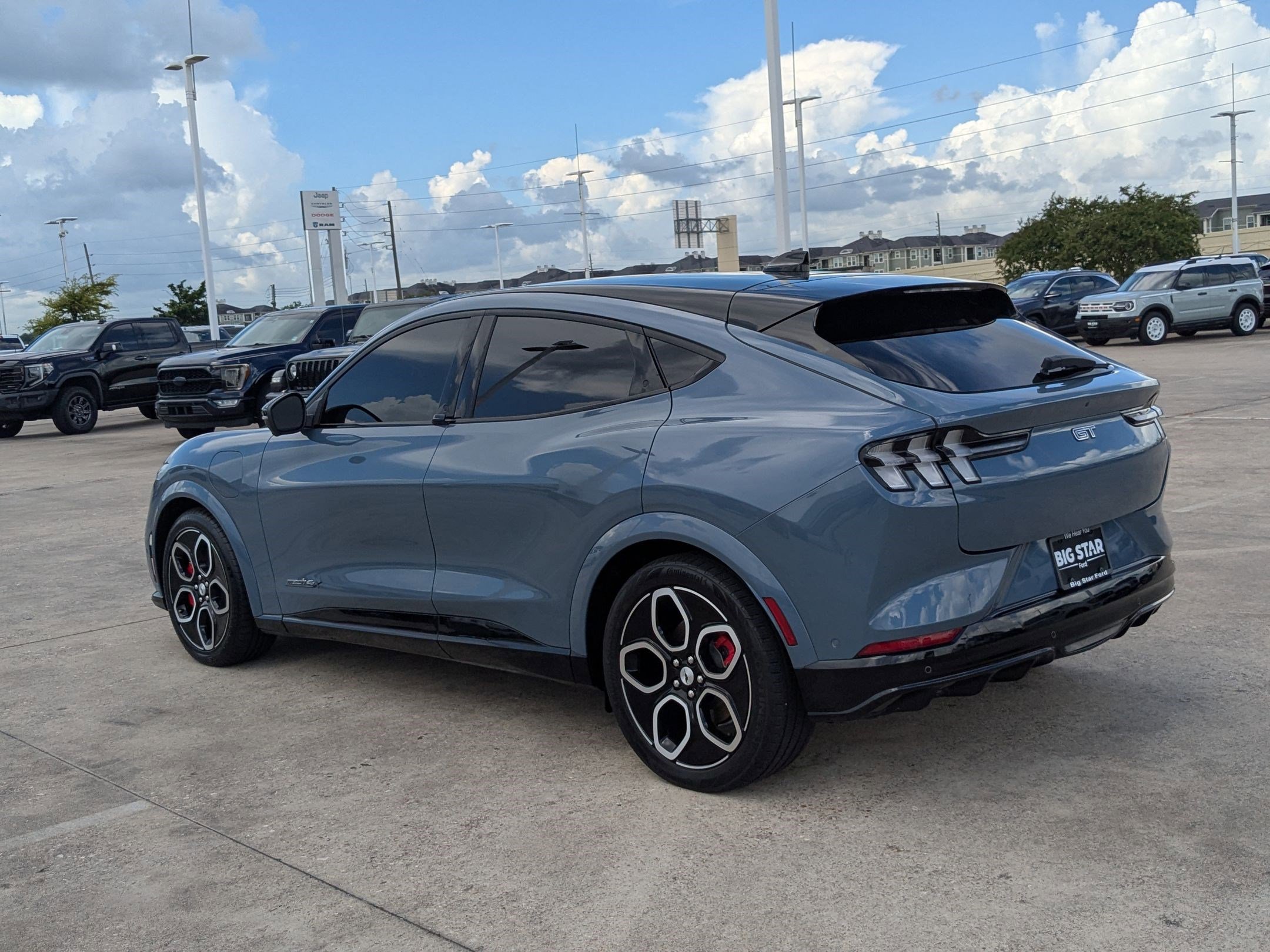 2023 Ford Mustang Mach-E GT photo 5