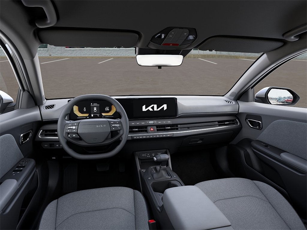 2025 Kia K4 LXS photo 12