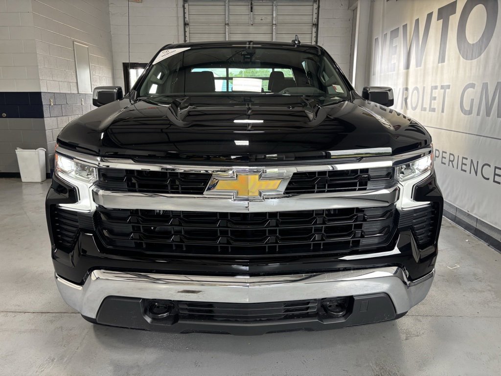 2025 Chevrolet Silverado 1500 LT photo 26