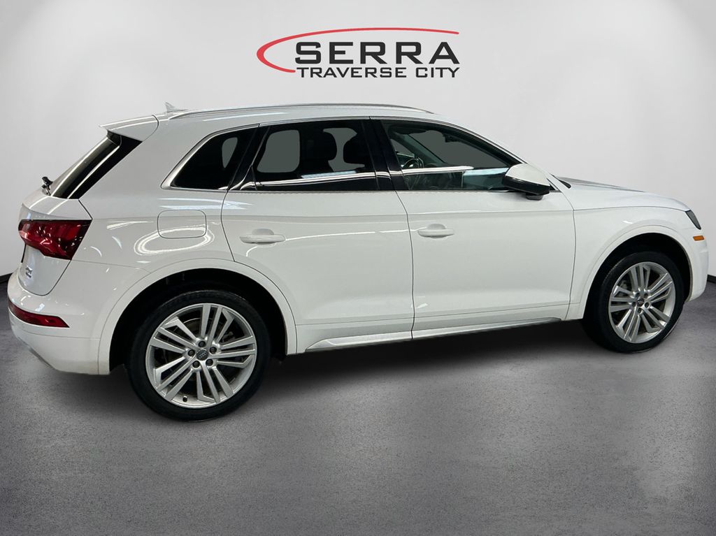 2018 Audi Q5 2.0T Premium Plus photo 3