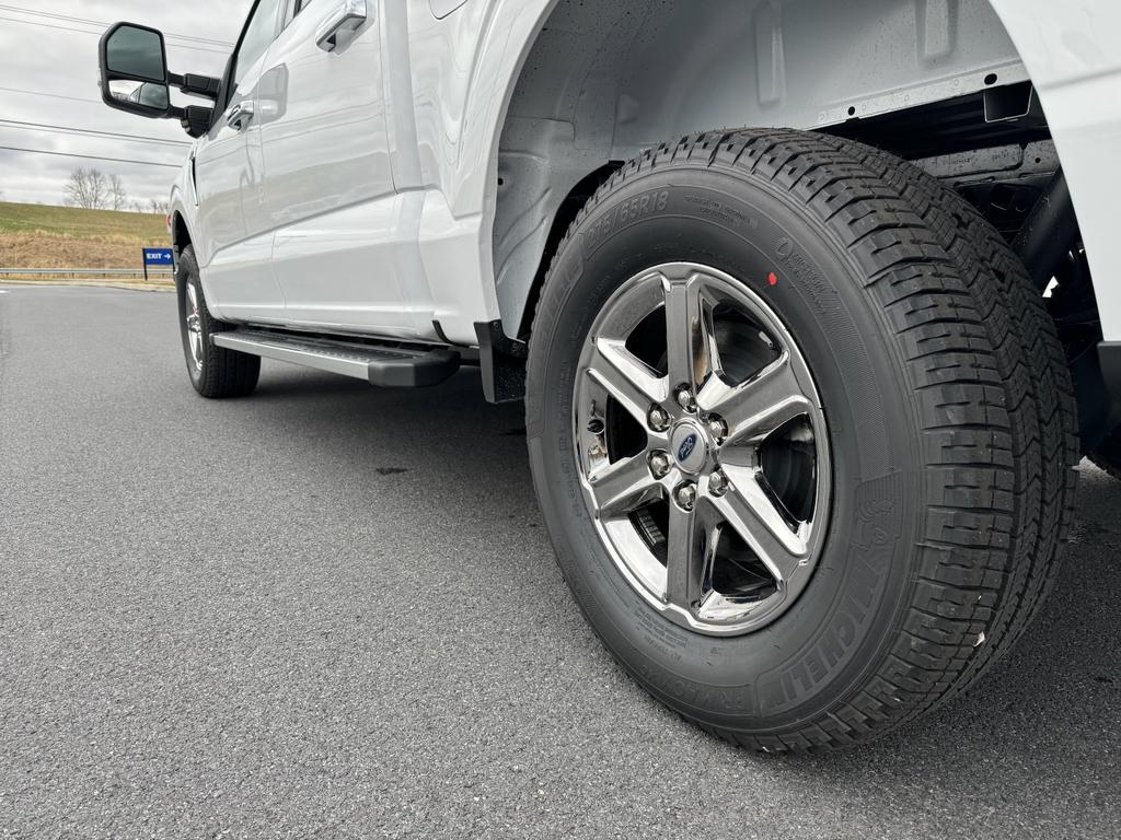 2025 Ford F-150 XLT photo 24
