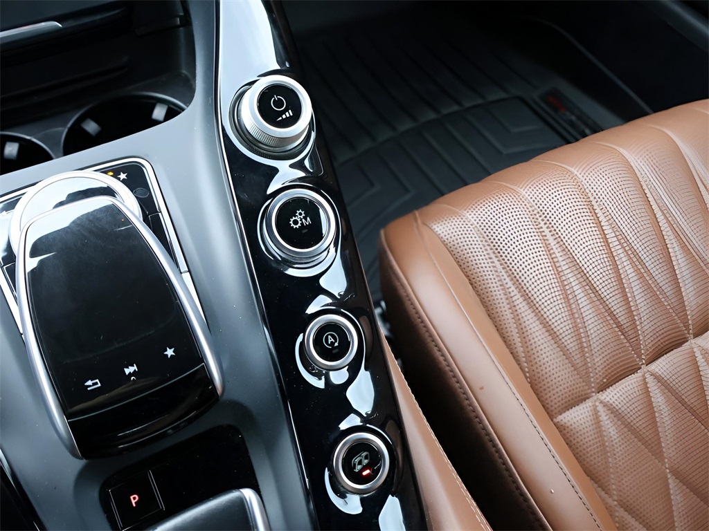 2018 Mercedes Benz AMG GT GT photo 25