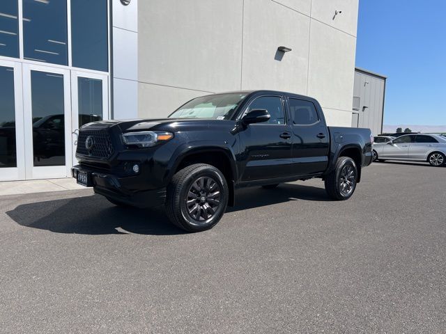 2021 Toyota Tacoma Limited photo 3