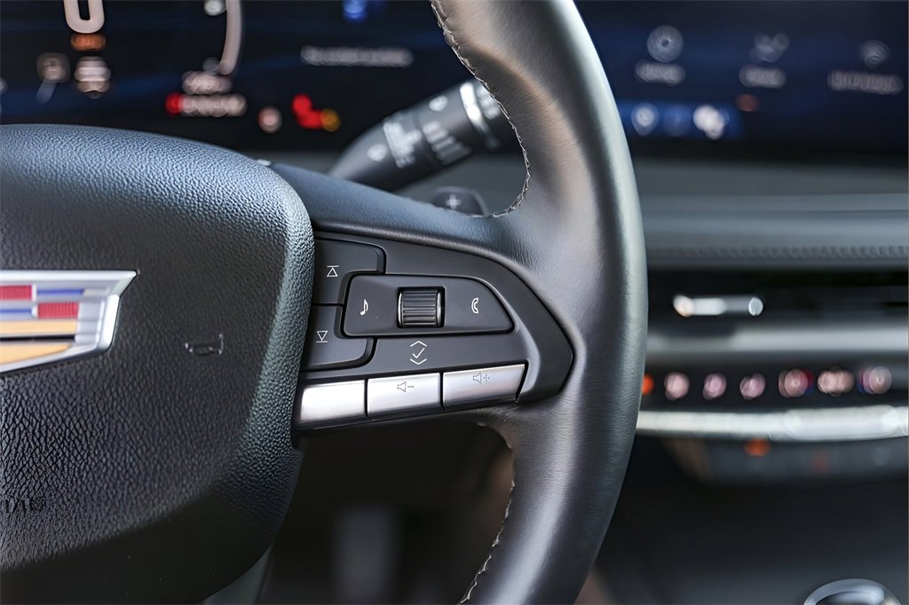 2025 Cadillac XT4 Premium Luxury photo 12