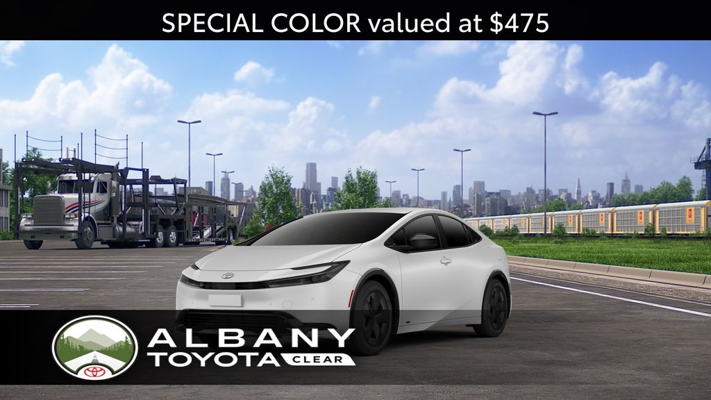 2026 Toyota Prius LE's photo