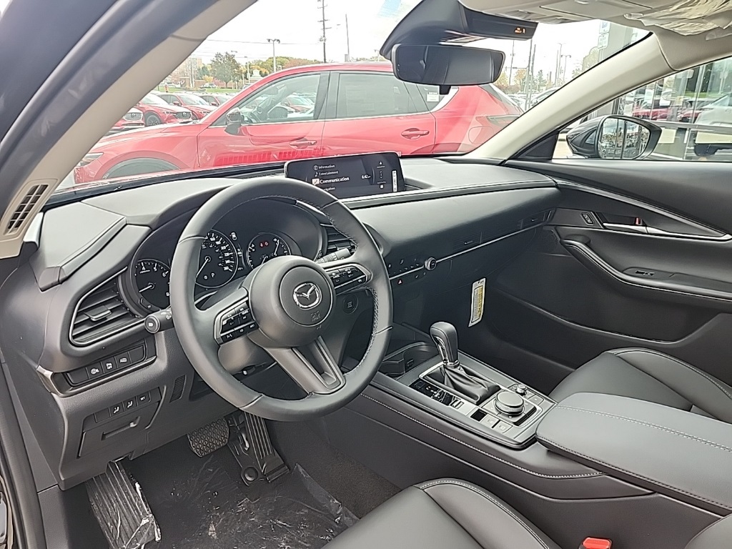 2026 Mazda CX-30 2.5 S Preferred photo 3