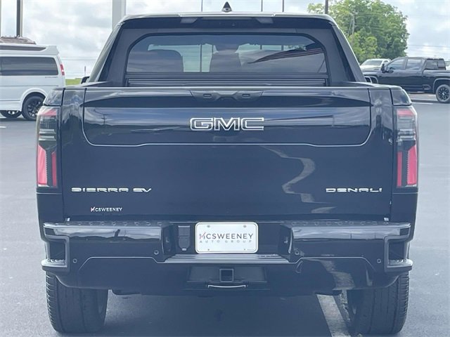 2025 Gmc Sierra EV Denali photo 4