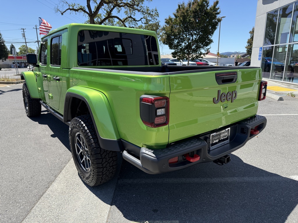2025 Jeep Gladiator Rubicon photo 2