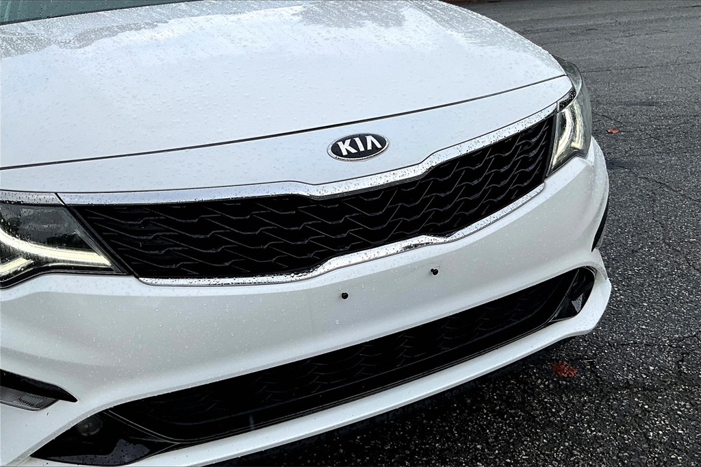2019 Kia Optima S photo 26