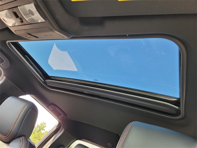 2026 Nissan Frontier Crew Cab PRO-4X photo 10