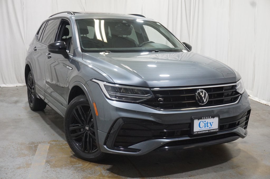 2022 Volkswagen Tiguan SE R-Line Black photo 4