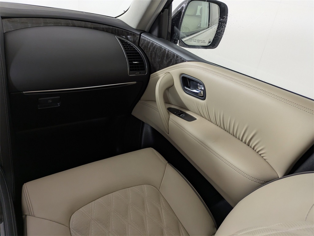 2024 Nissan Armada Platinum photo 14