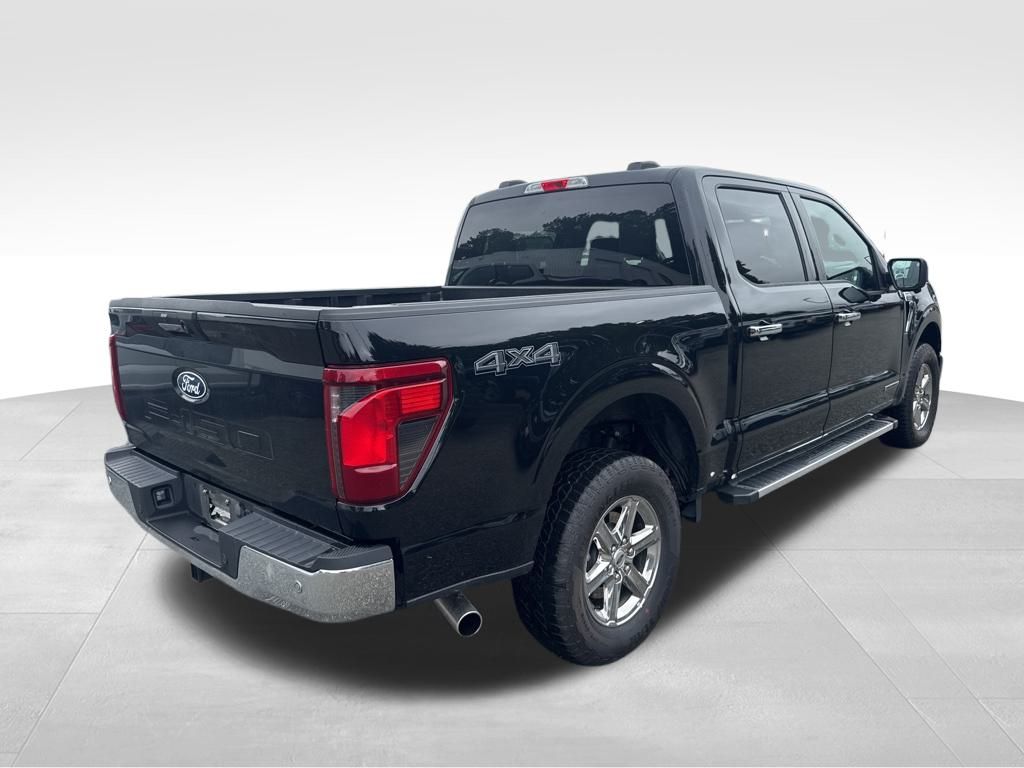 2024 Ford F-150 XLT photo 4