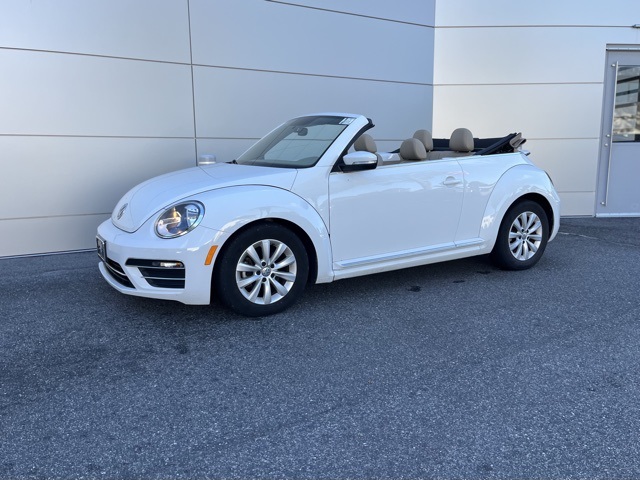 2019 Volkswagen Beetle Convertible S photo 8