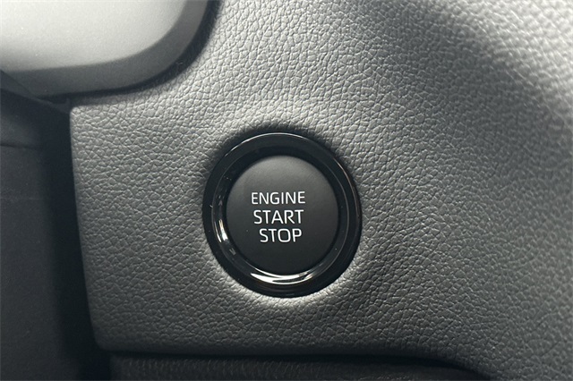2026 Toyota Tundra Limited CrewMax photo 23
