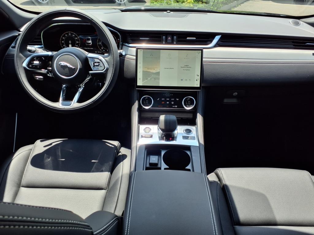 2026 Jaguar F-PACE P400 R-Dynamic S photo 4