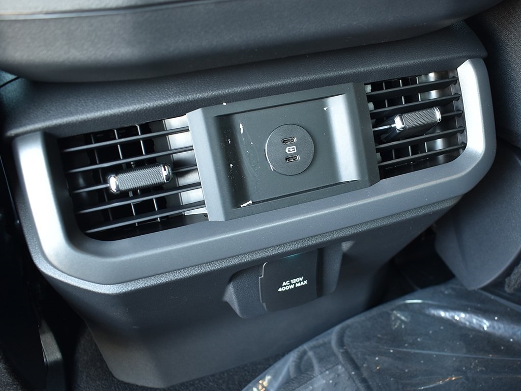 2025 Ford F-150 XLT photo 20