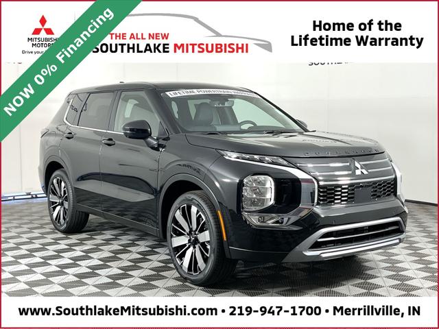 2025 Mitsubishi Outlander SE's photo