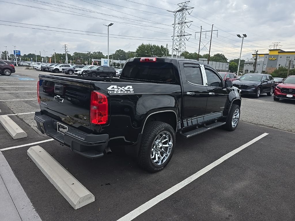 2015 Chevrolet Colorado LT photo 3