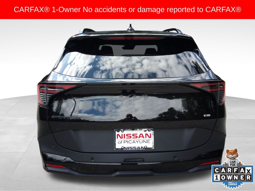 2026 Kia Sportage X-Line photo 2