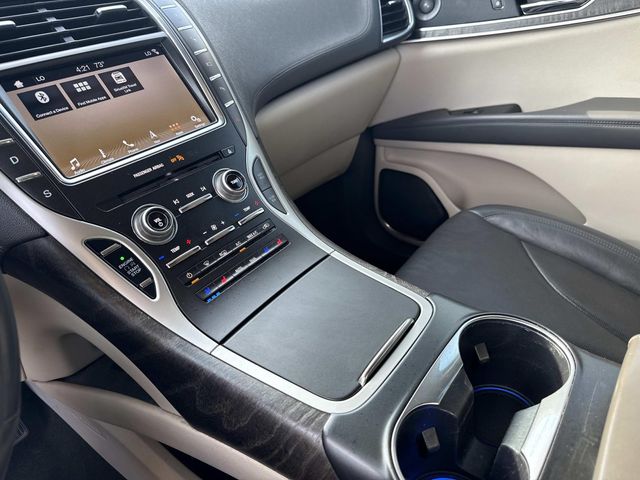 2019 Lincoln Nautilus Reserve photo 20