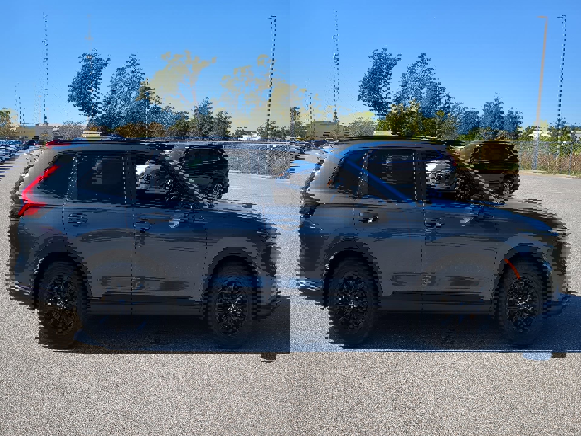 2026 Honda CR-V Hybrid Sport photo 4