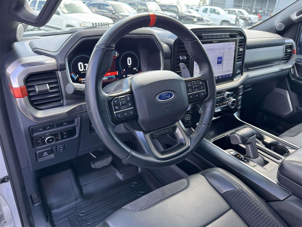2023 Ford F-150 Raptor photo 2