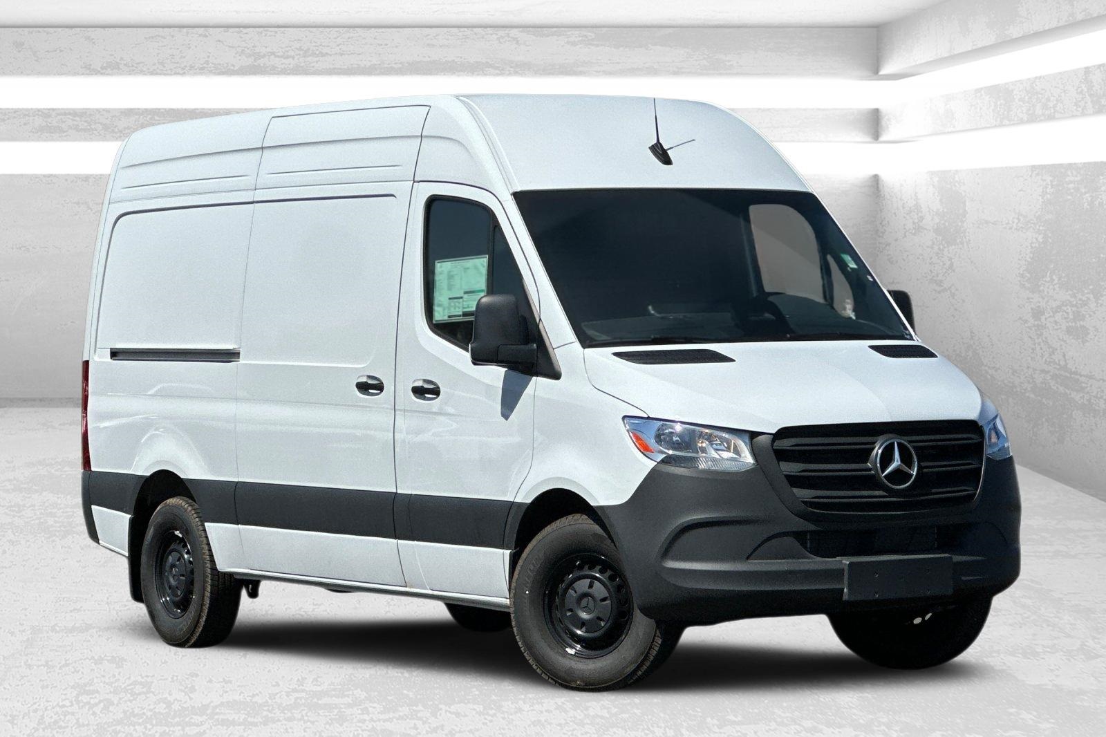 2025 Mercedes-Benz Sprinter Cargo Van