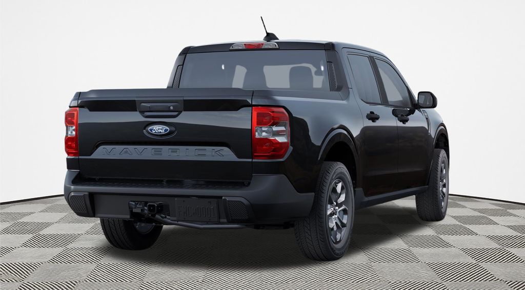 2025 Ford Maverick XLT photo 3