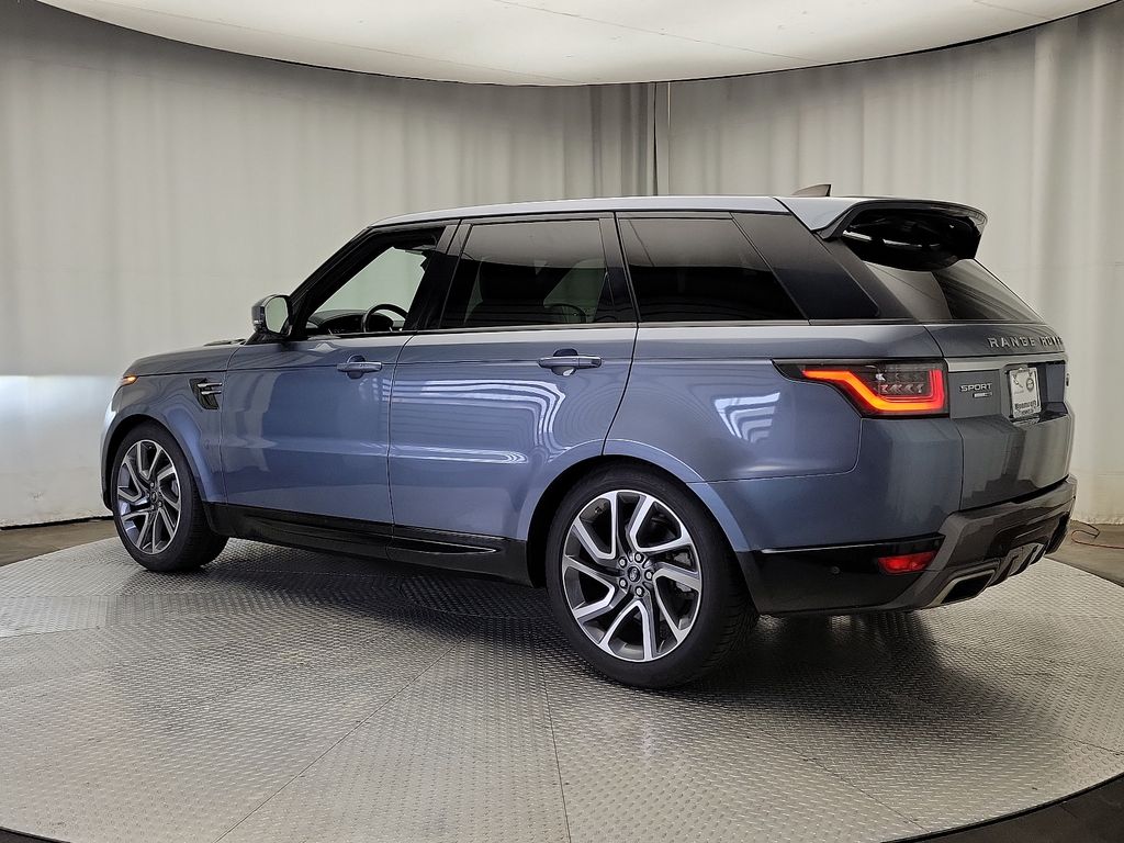 2018 Land Rover Range Rover Sport HSE photo 4