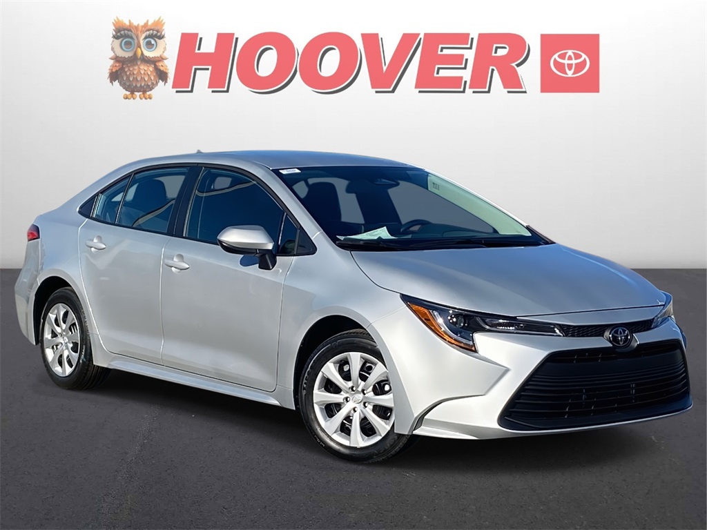 2026 Toyota Corolla LE's photo