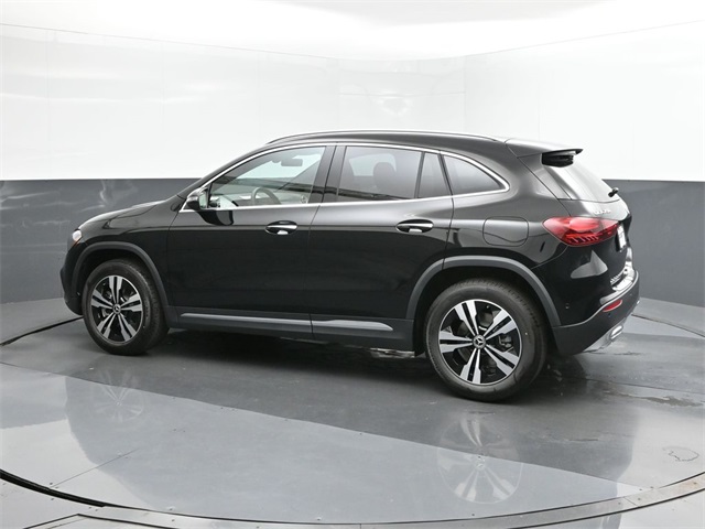 2025 Mercedes Benz GLA 250 photo 4