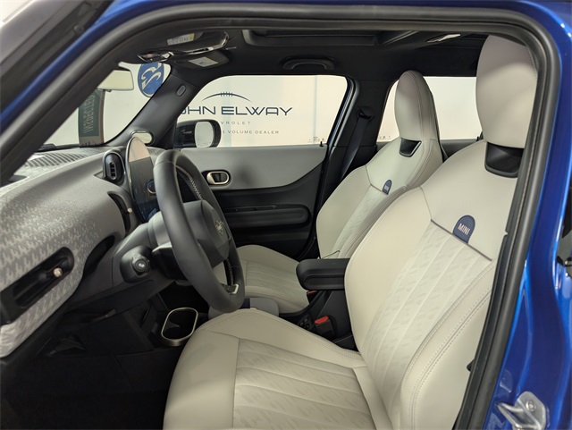 2025 Mini Cooper 4 Door Hardtop S Iconic photo 16