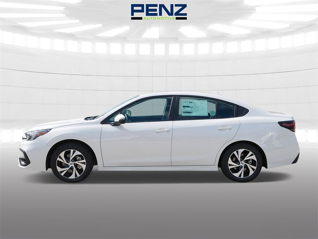 2025 Subaru Legacy Premium photo 3
